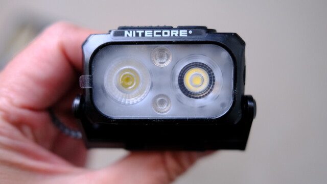 NITECORE NU25 UL 400 (ナイトコア)というヘッドライトを輸入してみた