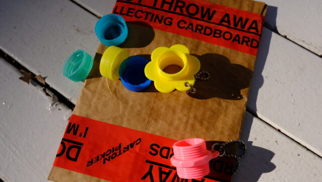 Carton Studio「cappy」はペットボトルキャップをULピルケースに変える、魔法のリング?