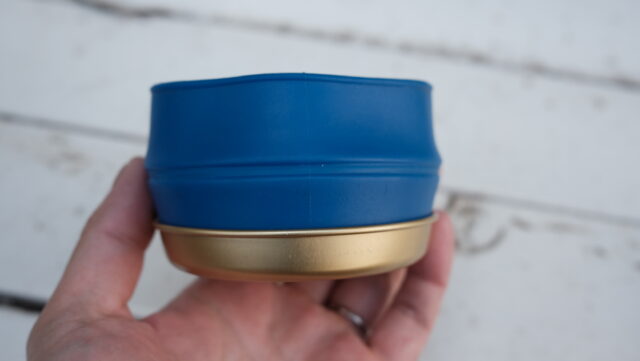 Nruc FACEHUGGER DISH｜OMMに遊び心を侵入させる11gのバグ？