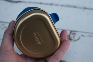 Nruc FACEHUGGER DISH｜OMMに遊び心を侵入させる11gのバグ？